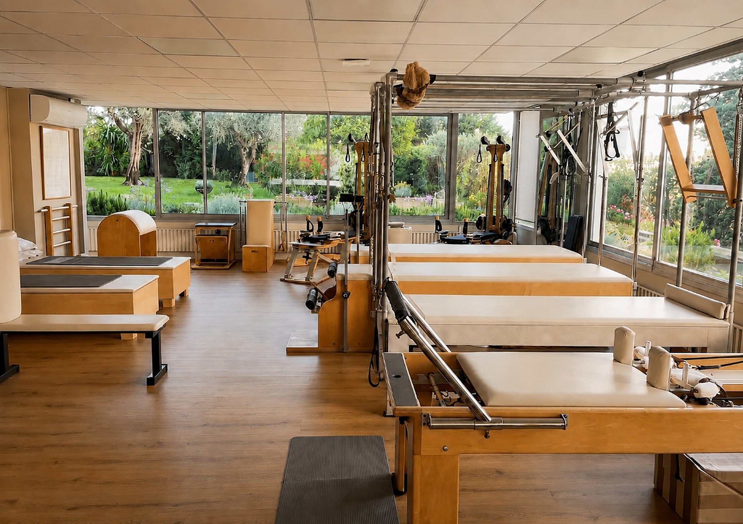 Studio Pilates de Cannes - Espace d'entraînement luxueux